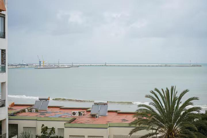 Apartment Front Mer Vue Panoramique Corniche De Tanger 004 Tangier